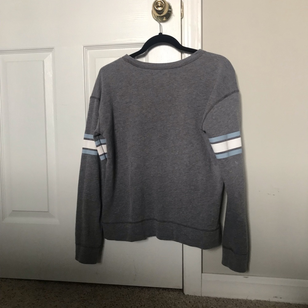 Hollister Sweatshirt Blue Grey Top Size Medium - Picture 2 of 6